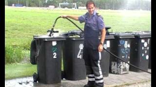 Brandweer Velsen blust containerbrand en ook de koeien in Velserbroek [upl. by Ahseen]