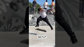 Peralta puxando o 360 flip no game skateboarding skater skate [upl. by Elrod]