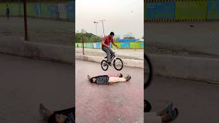 Bache stunt dekh ke Pagal hue😳😅 originalcontent bmxcyclestunt viralvideo ytshortsvideo foryou [upl. by Kermie27]