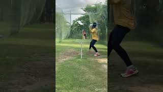 Cricket Robo arm ball Throwerbattingpractice [upl. by Ardnohsal]