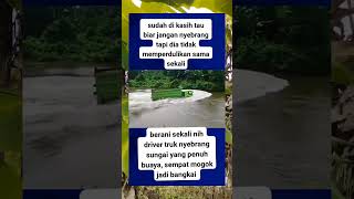 Uji Nyali banget😯 untung nya Nasib baik berpihak😌shorts viralvideo [upl. by Yrad]