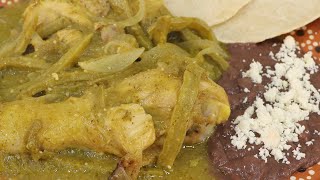 POLLO EN SALSA VERDE CON NOPALES [upl. by Nairb579]