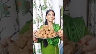 Gond laddu recipevideo laddu recipe besan laddu dry fruits laddu healthy laddu [upl. by Inanak]