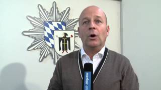 Mord in Obersendling quotOpfer mit mehreren Messerstichen niedergestochenquot [upl. by Larner]