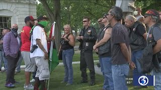 VIDEO Unexpected showdown between Black lives matter protestors and bikers ends peacefully [upl. by Houlberg]