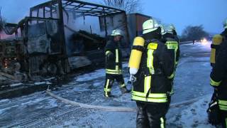 Unfall und Vollsperrung Lastwagen brannte auf der A44 bei Breuna [upl. by Victory479]