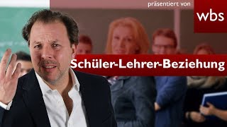 Sind Beziehungen zwischen Lehrern und Schülern möglich  Rechtsanwalt Christian Solmecke [upl. by Lodmilla]