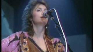 Emmylou Harris  Too Far Gone Wembley 1984 [upl. by Ynnelg]