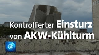 AKW MülheimKärlich Kühlturm kontrolliert zum Einsturz gebracht [upl. by Oigimer]