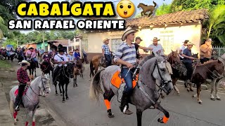 😲🚨cabalgata ó desfile de caballos🐎 en SAN RAFAEL ORIENTE SAN MIGUEL EL SALVADOR 🇸🇻 [upl. by Blane]