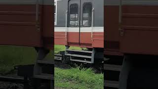 අලුත්වෙන්න මහගෙදරට ආපු එයලා cgr trending railwayline cgrs railwaytrack railway railfans [upl. by Hairabez]