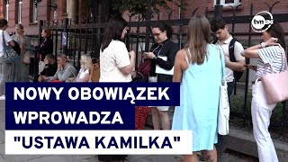 W sądach długie kolejki po zaświadczenie o niekaralności Nowy obowiązek osób pracujących z dziećmi [upl. by Ruhl]