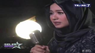 Benarkah Laudya Chintya Bella Sedang Hamil  Seleb Expose 4 November 2017 [upl. by Tristis]