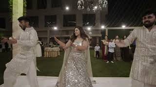 Viral Bride Dance Performance at Desi Wedding Bride got angry with her brothers [upl. by Nitaf]