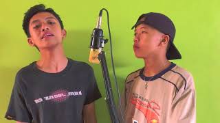 Taguan  John Roa Cover ft John Justol [upl. by Akirdna552]