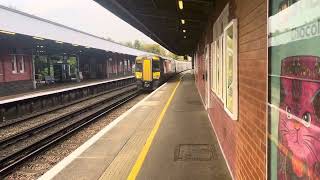 Southeastern Class 375 passes Herne Hill for Ramsgate 311024 [upl. by Monte332]