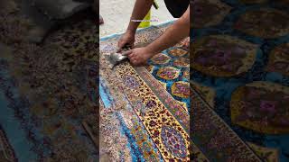 Nivellement de tapis faits main  Une tradition séculaire en Azerbaïdjan [upl. by Elaina]