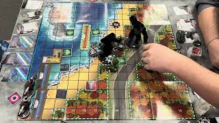 Heroclix Gameplay Ethan Davis Vs LTVH [upl. by Nnaillek]