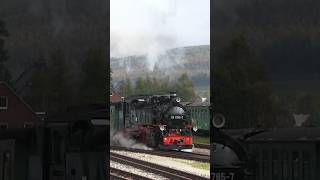 Einfahrt von 99 1785 in Hammerunterwiesenthal im Oktober 2014 [upl. by Viguerie]