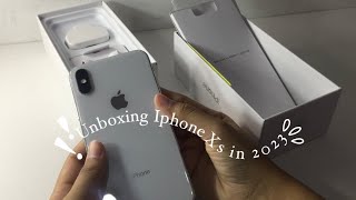 Unboxing Iphone XS in 2023 🌷🐚 [upl. by Viafore860]