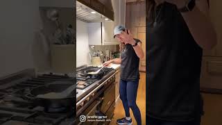 Jennifer Garners Pretend Cooking Show  Episode 44 Cinnamon Toast [upl. by Idham]