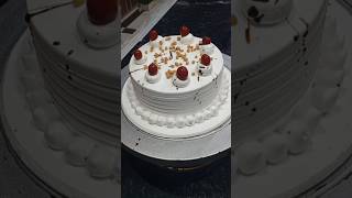 Vanilla simple cake designtrending youtubeshorts shortvideo viralvideo pawan cake master [upl. by Sandstrom]