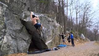 Gunks Bouldering  Trapps  Boxcar Arete V8 [upl. by Ekle79]