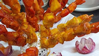 amazing shish tawook recipe شيش طاووق بطريقة مميزة [upl. by Ainatit911]