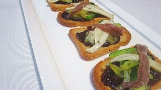 Tostadas de boquerones y anchoas » Sabe que Alimenta [upl. by Kilam549]