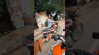 His bike ran out of petrol ⛽️ petrol humanity happiness trending duketeja tirupati [upl. by Anilyx]