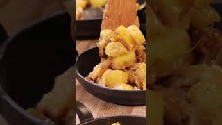 Recette – Tartiflette  short STAUB [upl. by Inessa482]