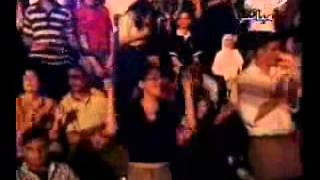 Amr Diab  Dubai 2002 Concert Tamally Maak [upl. by Atnes]