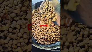 Chane 🌿se bana ak swadisht sakneks 🤩🤪😜😋shorts youtubeshorts streetfoodloveindia streetsnacks [upl. by O'Hara]