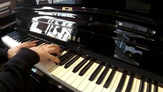 Piano droit Yamaha YUS1 [upl. by Gipson30]