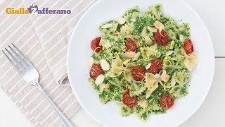 Pasta al pesto di rucola e limone con pomodorini confit [upl. by Oilut]