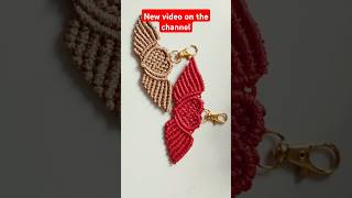 Брелок сердце макраме Макраме брелок Macrame heart keychain DIY macrame pattern Macrame tutorial [upl. by Diane-Marie608]