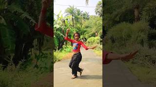 Phoolon sa chehra terasongyoutubeshortdance [upl. by Yevol]