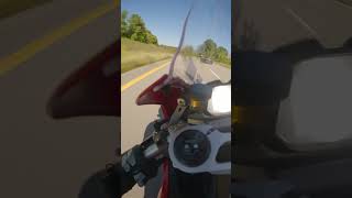 Panigale v2 highway action [upl. by Ferreby]