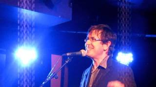 The Mountain Goats  House Guest Whelans Dublin 22nd May 2011 [upl. by Ayokahs]