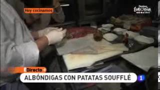 Receta de Albondigas con patatas souffle ED [upl. by Bax]