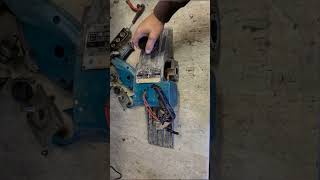 Power Tool Repairs Fixing an Old Makita Beam planer [upl. by Anelram410]