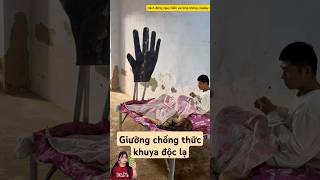 Giường chống thức khuya cao cấp 😂 [upl. by Gerty]