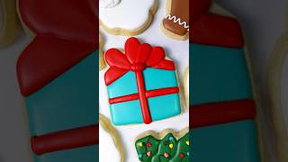 Present cookie 🎁🎅 cookiedecoratingvideo cookies christmas cookiesinspiration royalicing baking [upl. by Dalury473]