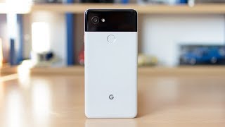 Pixel 2 XL  Najbolji smartfon kojeg geek može kupiti  Recenzija [upl. by Elli158]