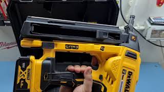 DeWalt DCN890P2 pistol cu acumulator pentru impuscat cuie in beton [upl. by Couture]