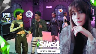 Le style gothique dans Les Sims 4  Ou pas Découverteavis kit Style Gothique [upl. by Aspa]