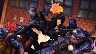 Mezco One12 Collective GI Joe SNAKEEYES [upl. by Emyaj391]