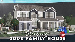 Bloxburg 200K FAMILY HOUSE EXTERIOR  Speedbuild [upl. by Latsyrd]