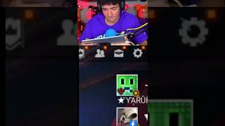 Donato filtra códigos en directo para canjear premios 💎💎💎📲 freefire freefirelatam [upl. by Aldis459]