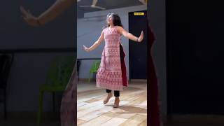 Ladka mud mud ke maare akhiyon se goli 😱shorts viral dance [upl. by Anerb]